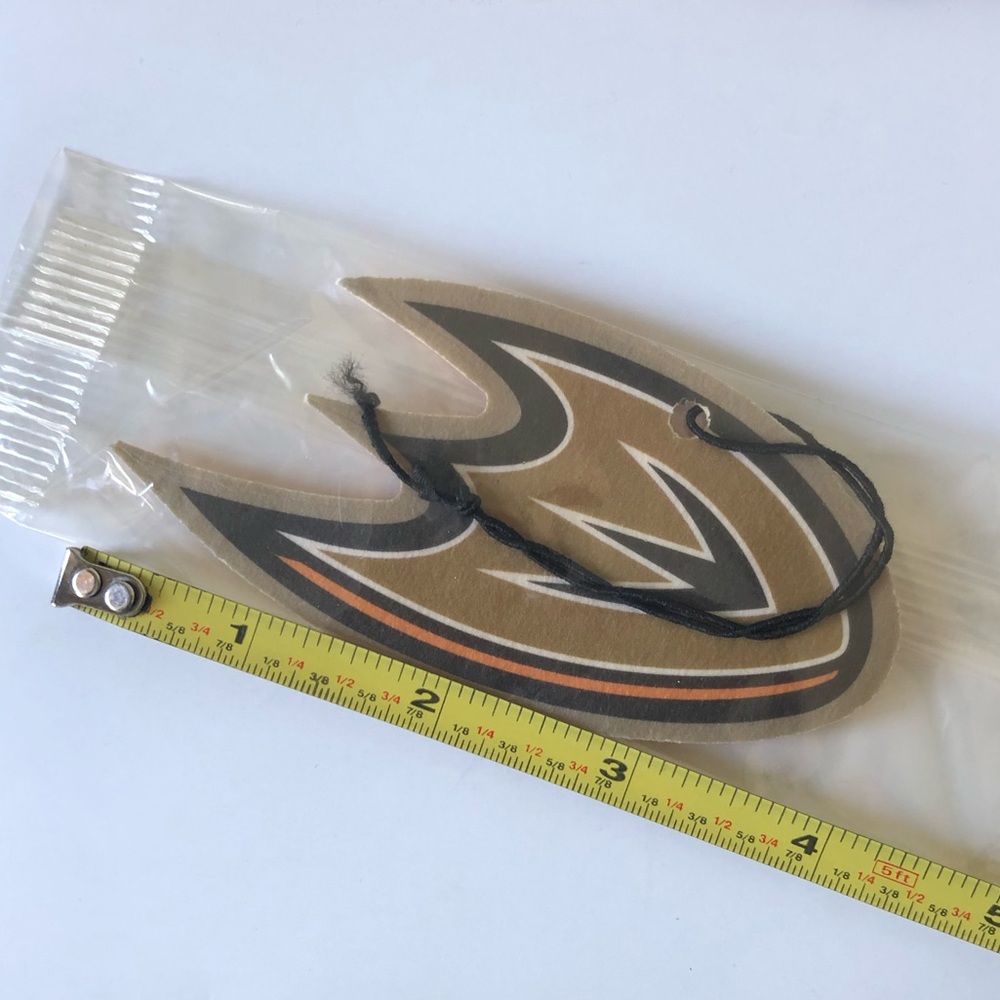 NEW Rare HTF Anaheim Ducks NHL Hockey Car Air Freshener Decor Discontinued